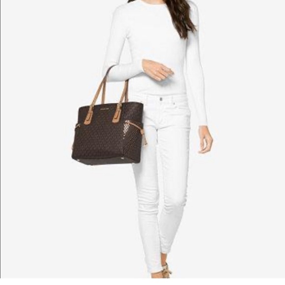 Michael Kors Signature Voyager East West Tote - Picture 2 of 6